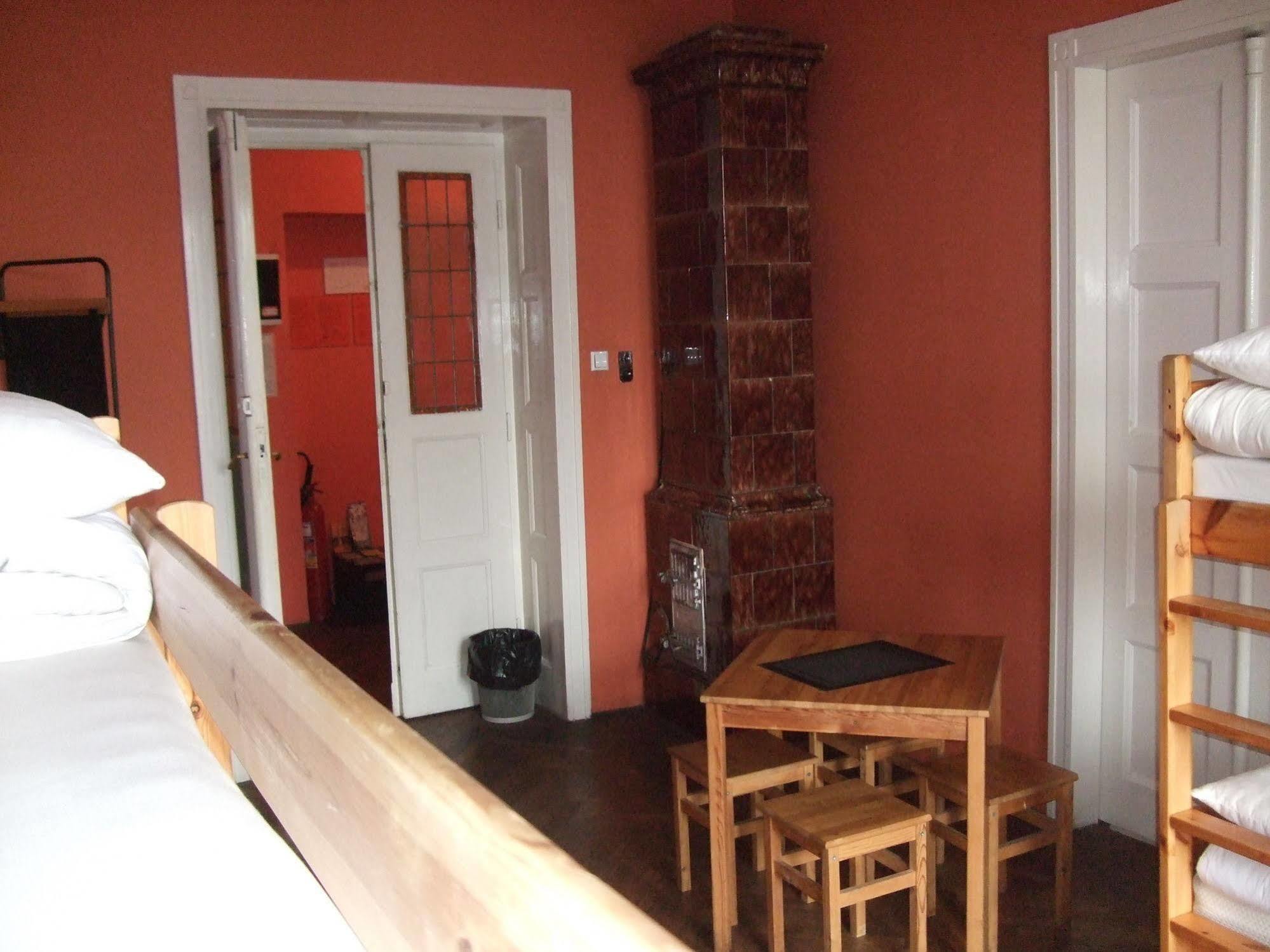 Old Walls Hostel Krakow Luaran gambar